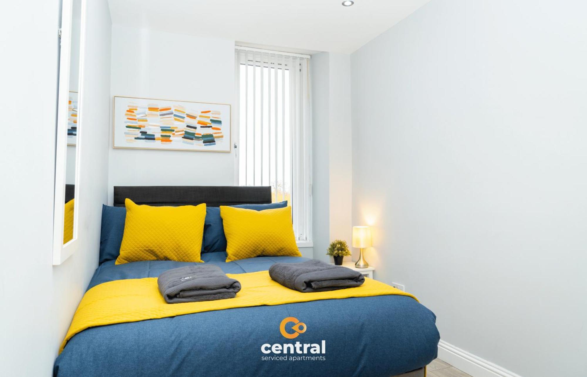 Central Serviced Apartments - 2 Bedroom - Ground Floor - Monthly & Weekly Bookings Welcome - Free Street Parking - 2 Double Beds - Wifi - Smart Tvs In Rooms - Fully Equipped - Heating 24-7 - Contractor & Short Stay Favourite Dundee Luaran gambar