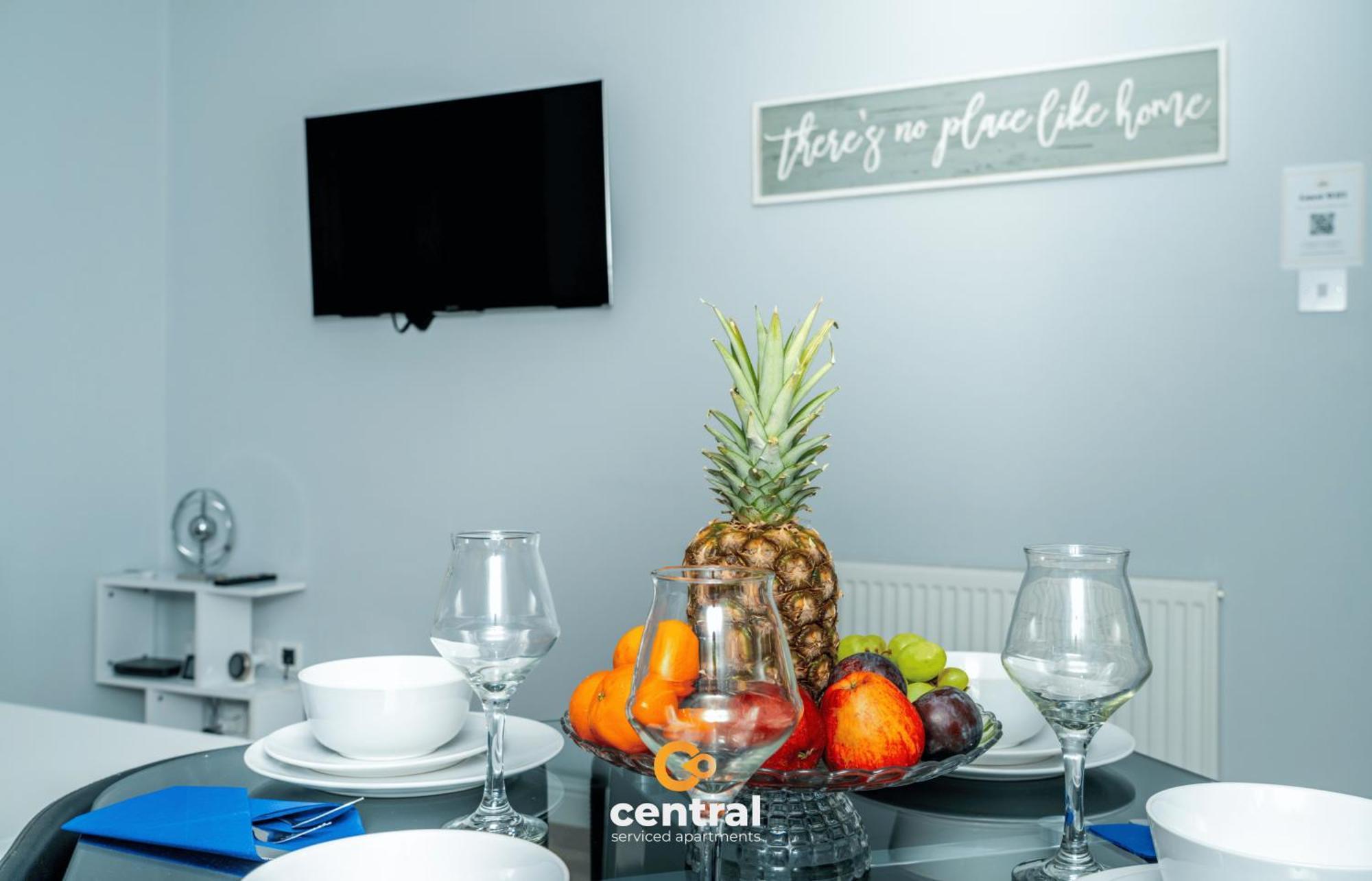 Central Serviced Apartments - 2 Bedroom - Ground Floor - Monthly & Weekly Bookings Welcome - Free Street Parking - 2 Double Beds - Wifi - Smart Tvs In Rooms - Fully Equipped - Heating 24-7 - Contractor & Short Stay Favourite Dundee Luaran gambar