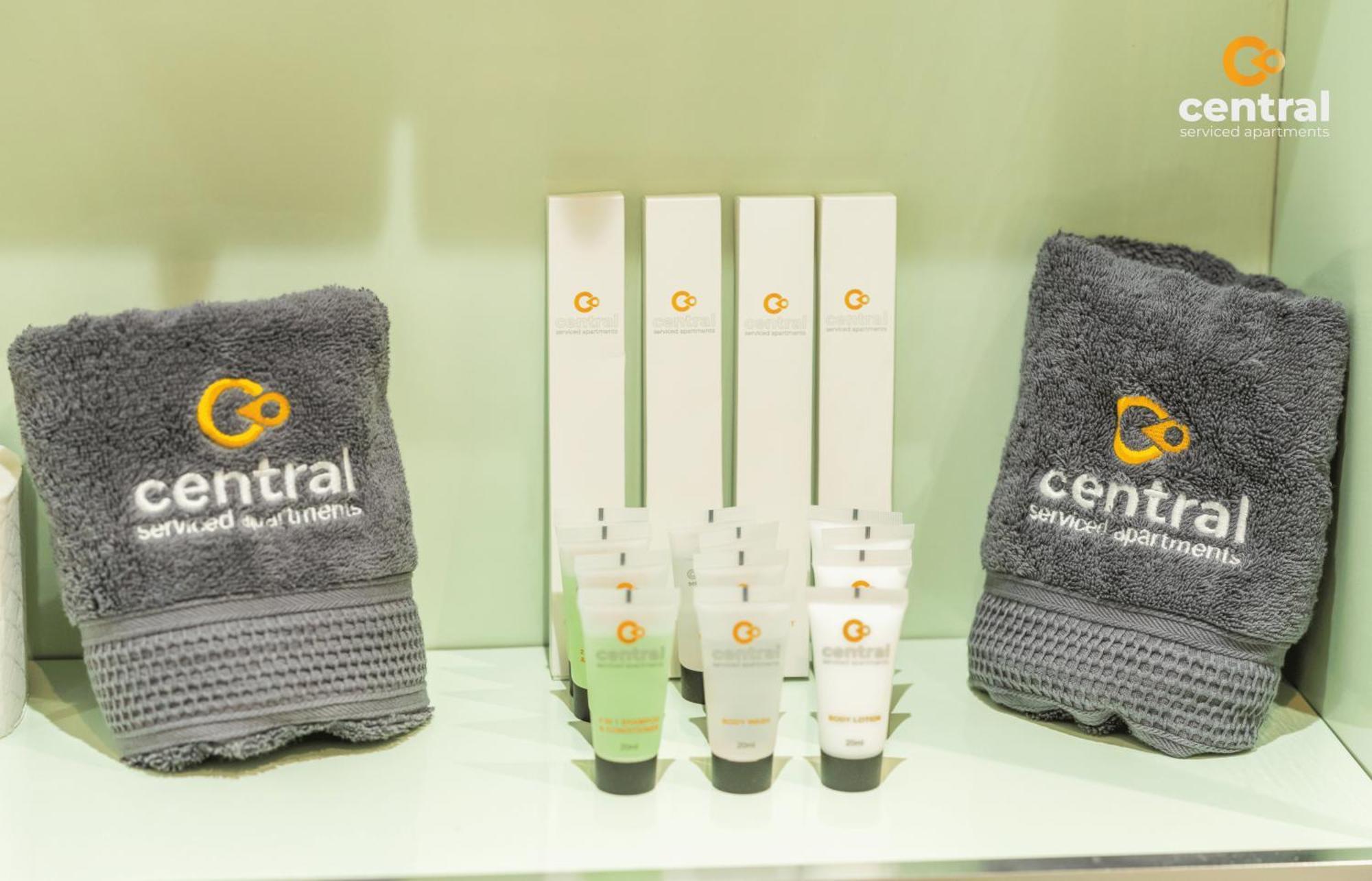 Central Serviced Apartments - 2 Bedroom - Ground Floor - Monthly & Weekly Bookings Welcome - Free Street Parking - 2 Double Beds - Wifi - Smart Tvs In Rooms - Fully Equipped - Heating 24-7 - Contractor & Short Stay Favourite Dundee Luaran gambar