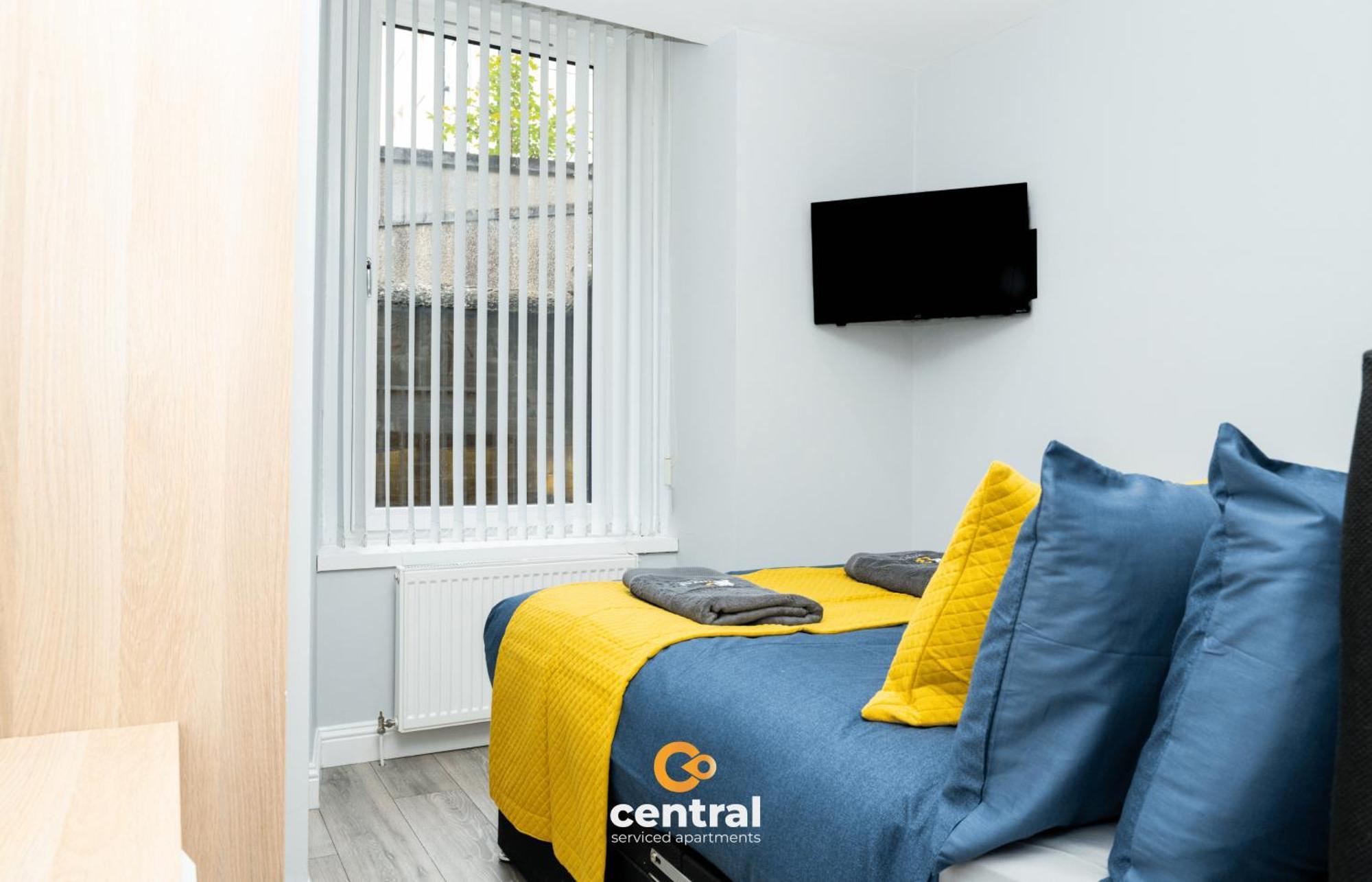 Central Serviced Apartments - 2 Bedroom - Ground Floor - Monthly & Weekly Bookings Welcome - Free Street Parking - 2 Double Beds - Wifi - Smart Tvs In Rooms - Fully Equipped - Heating 24-7 - Contractor & Short Stay Favourite Dundee Luaran gambar