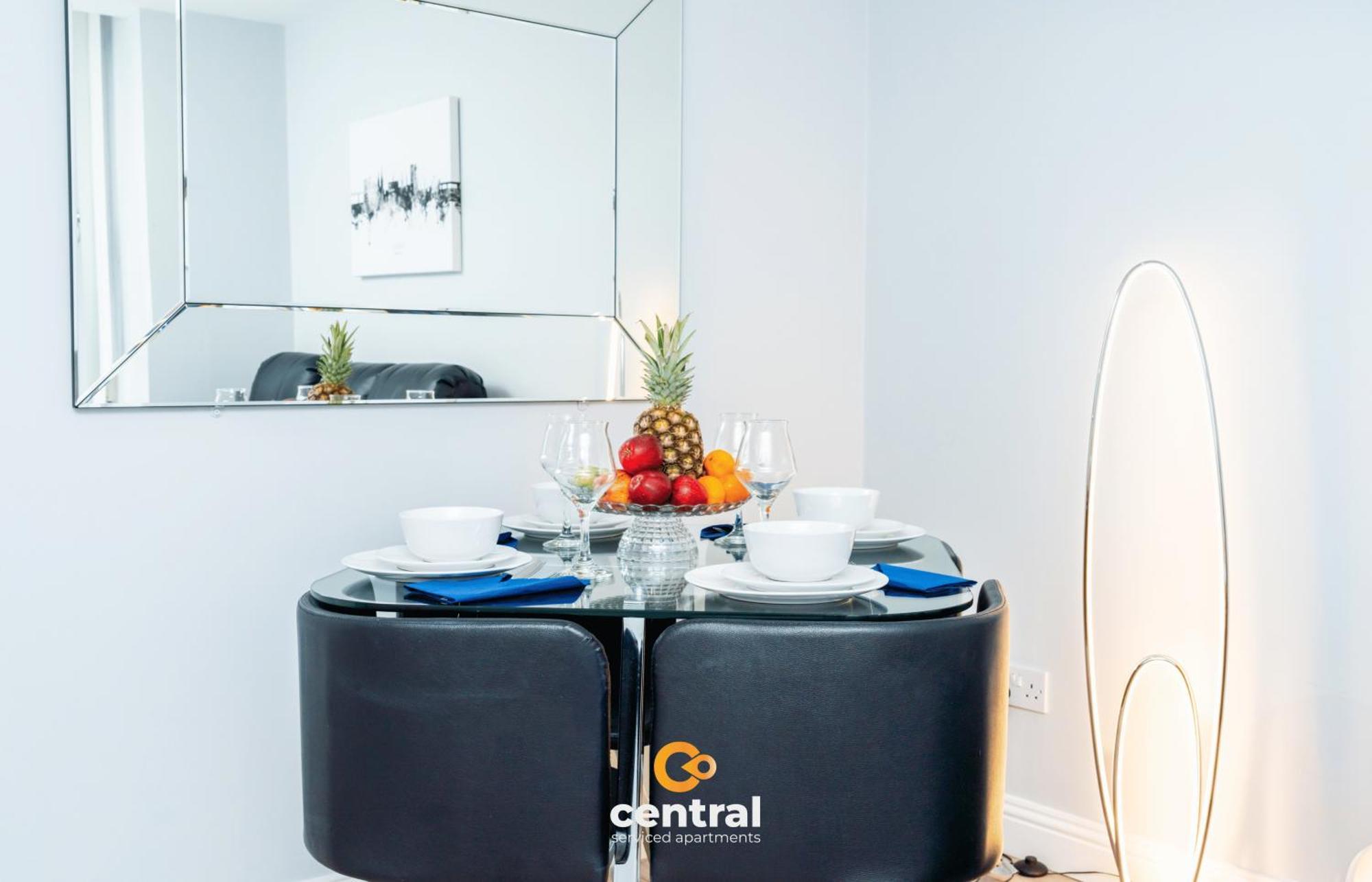 Central Serviced Apartments - 2 Bedroom - Ground Floor - Monthly & Weekly Bookings Welcome - Free Street Parking - 2 Double Beds - Wifi - Smart Tvs In Rooms - Fully Equipped - Heating 24-7 - Contractor & Short Stay Favourite Dundee Luaran gambar